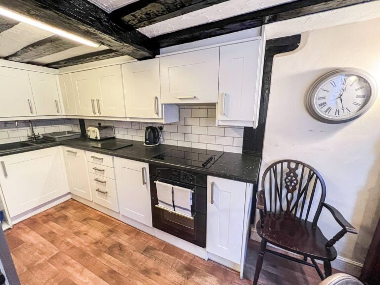 184991a9-ddb9-4313-87f3-8a251cb677ed