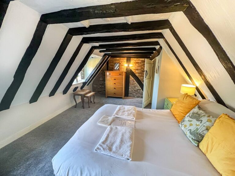 93d71b63-c3e9-4a5e-b01d-a47e34bc0f07